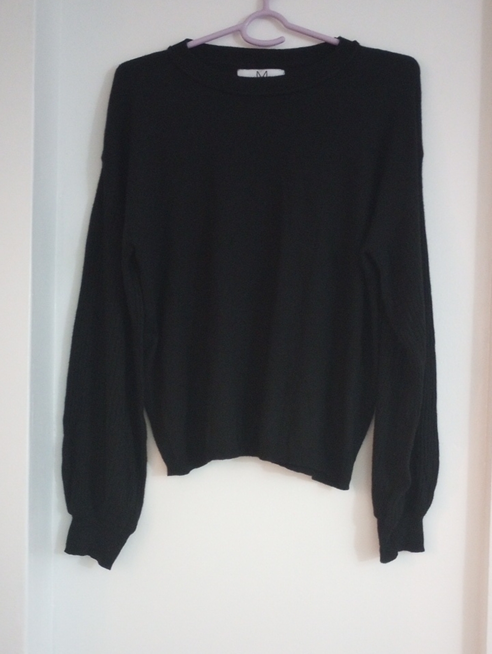Magaschoni Cashmere Blend Black Ribbed Arm Crew Sweater Size M